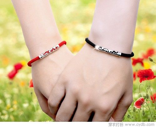 女人身上怎么能少得了飾品