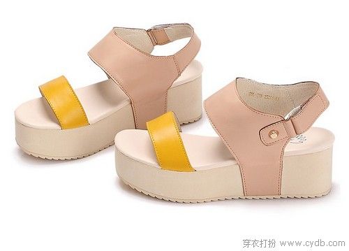 女人的鞋柜就該豐富